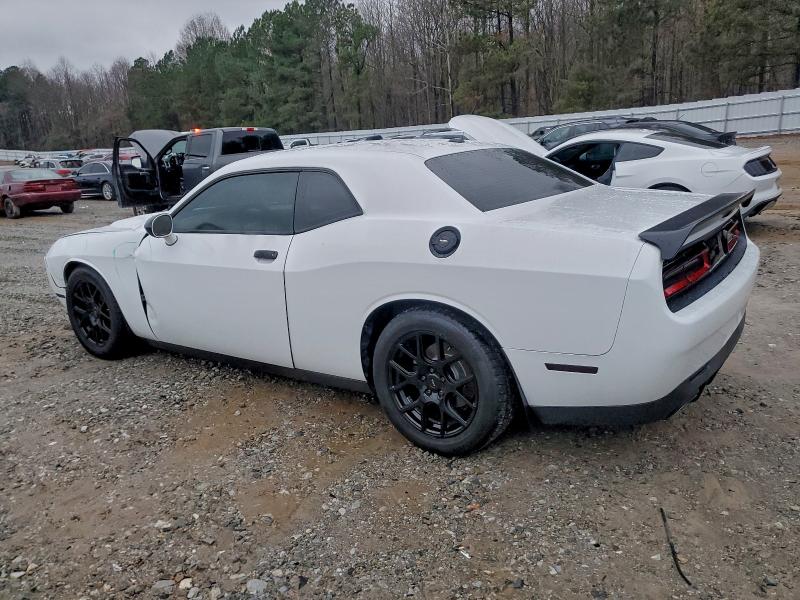 Photo 2 from auction – 2016 DODGE CHALLENGER with VIN 2C3CDZAG5GH236509