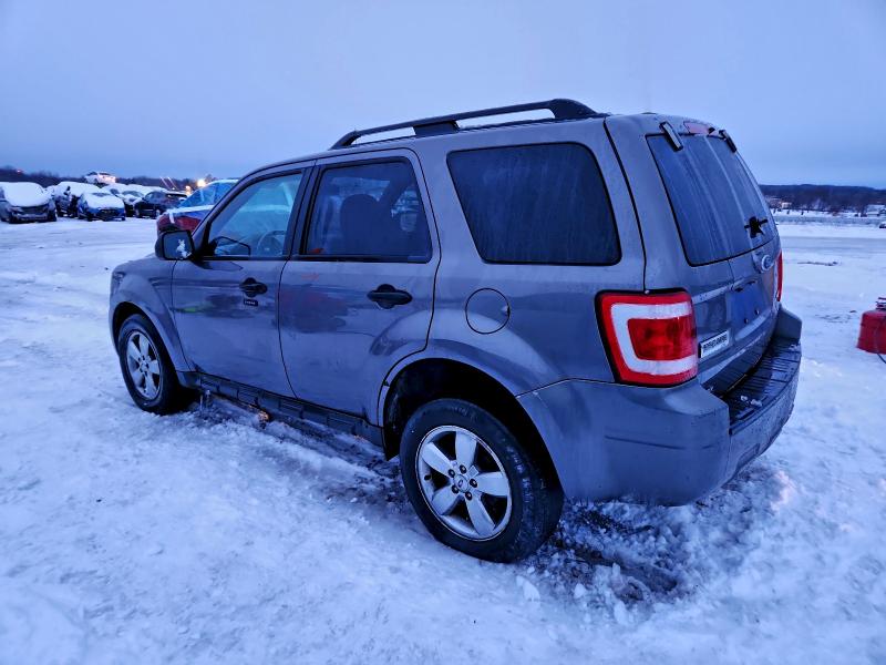 Photo 2 from auction – 2009 FORD ESCAPE XLT with VIN 1FMCU93G99KC68122