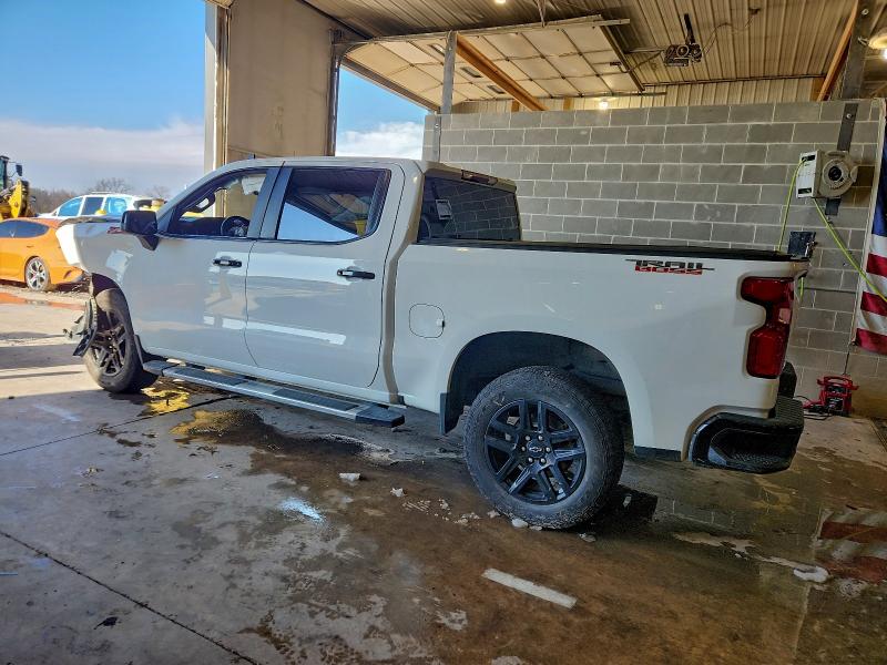 Photo 2 from auction – 2022 CHEVROLET SILVERADO with VIN 1GCPYFED9NZ199140
