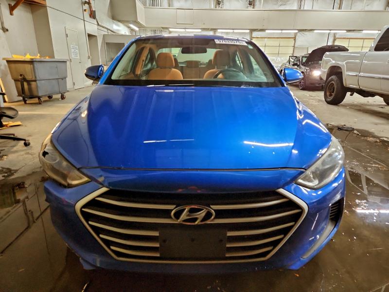 Photo 5 from auction – 2017 HYUNDAI ELANTRA with VIN 5NPD74LF0HH113501