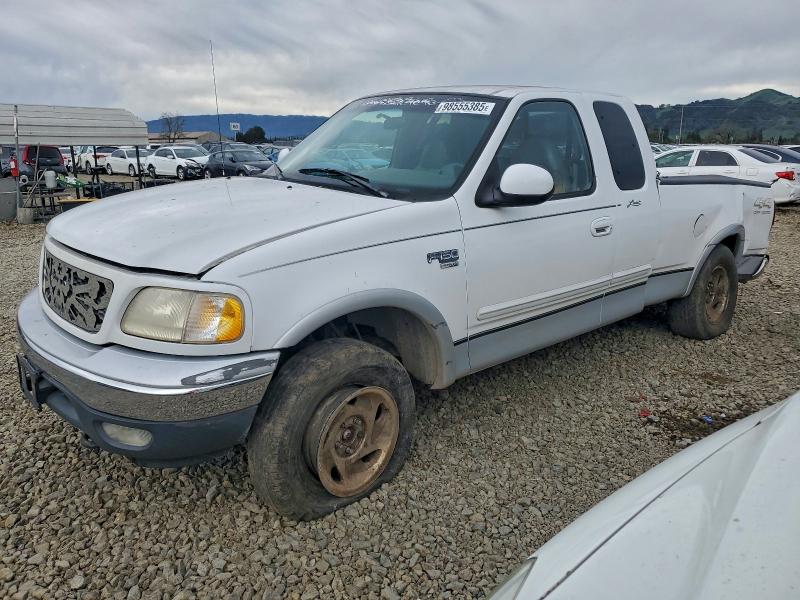 FORD F150 2000 with VIN 1FTRX18L1YNA41257 - Photo from auction