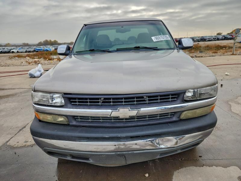 Photo 5 from auction – 2001 CHEVROLET SILVERADO with VIN 2GCEC19T911396175