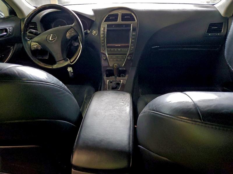 Photo 8 from auction – 2010 LEXUS ES 350 with VIN JTHBK1EG3A2372306