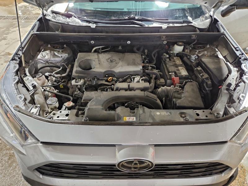 Photo 12 from auction – 2019 TOYOTA RAV4 LE with VIN 2T3F1RFV7KW076053