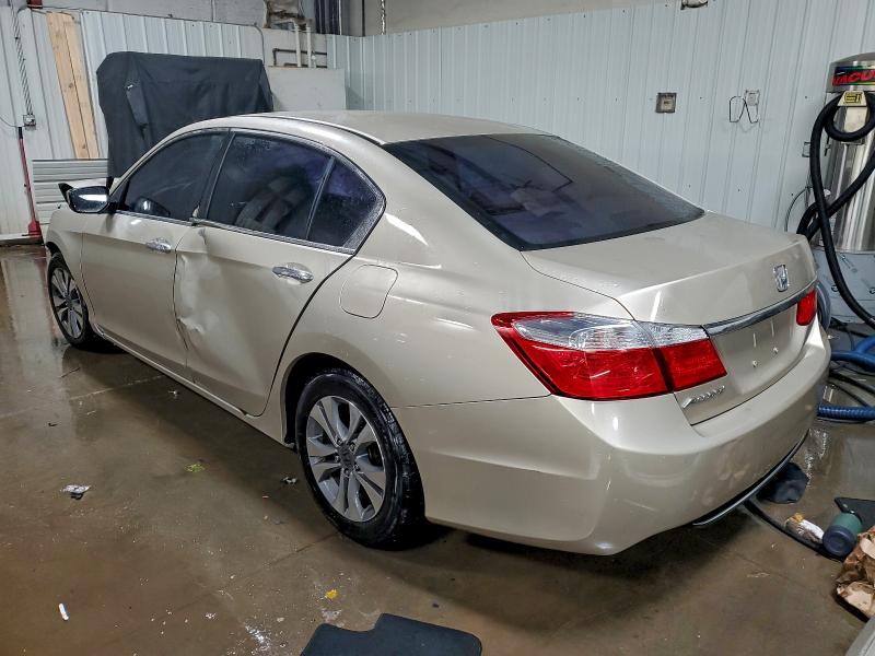 Photo 2 from auction – 2014 HONDA ACCORD with VIN 1HGCR2F33EA088514
