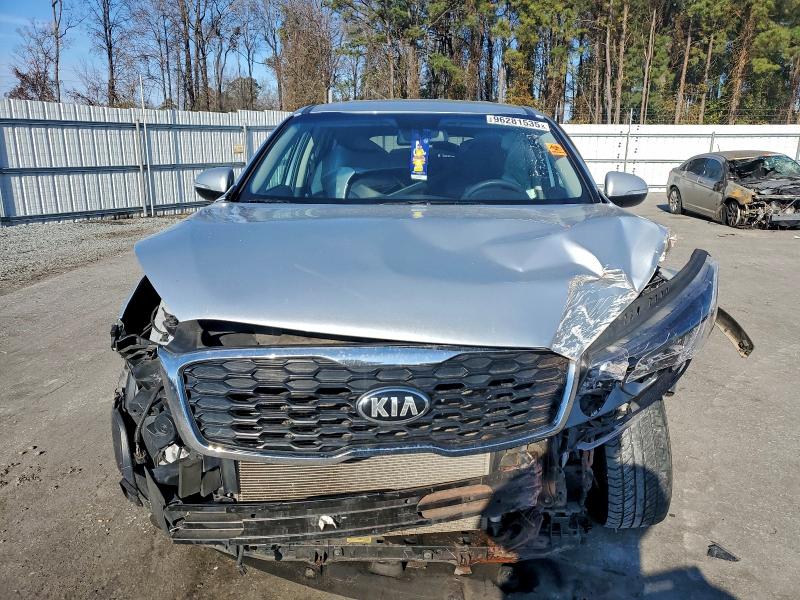 Photo 5 from auction – 2019 KIA SORENTO with VIN 5XYPG4A58KG559935