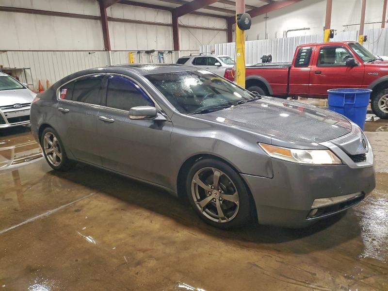 Photo 4 from auction – 2010 ACURA TL with VIN 19UUA8F56AA000646