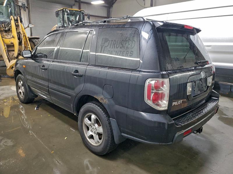 Photo 2 from auction – 2006 HONDA PILOT EX with VIN 2HKYF18666H559564