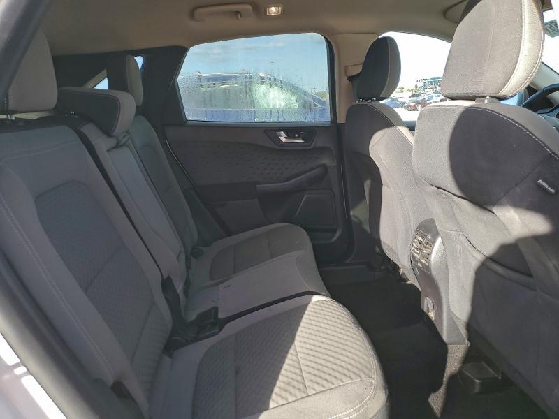 Photo 11 from auction – 2020 FORD ESCAPE SE with VIN 1FMCU9BZ3LUB10020