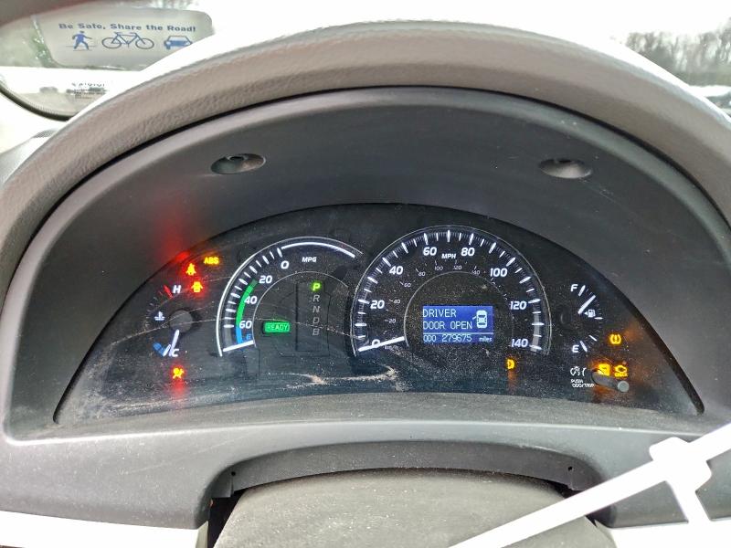 Photo 9 from auction – 2010 TOYOTA CAMRY HYBR with VIN 4T1BB3EK7AU115859