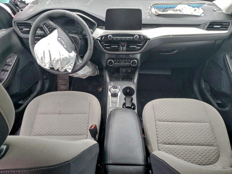 Photo 8 from auction – 2022 FORD ESCAPE SE with VIN 1FMCU9G63NUB70638
