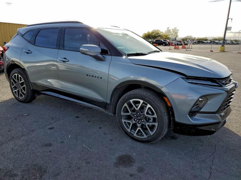 Photo 4 from auction – 2023 CHEVROLET BLAZER RS with VIN 3GNKBERS7PS217012