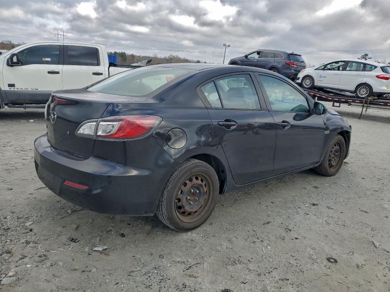 Zdjęcie 3 z aukcji – 2013 MAZDA 3 I z VIN JM1BL1TF4D1747574