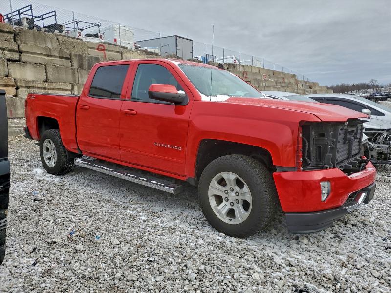 Photo 4 from auction – 2017 CHEVROLET SILVERADO with VIN 3GCUKREC3HG344917