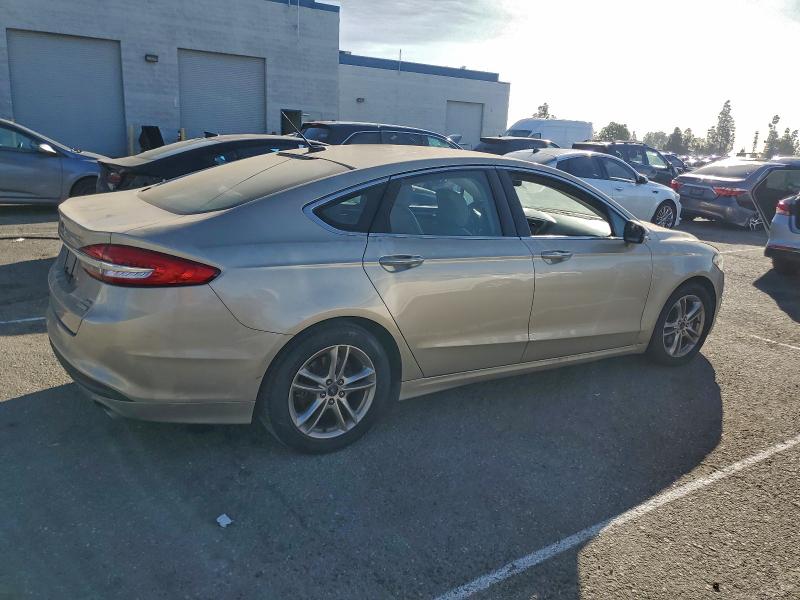 Photo 3 from auction – 2017 FORD FUSION SE with VIN 3FA6P0HD1HR359484
