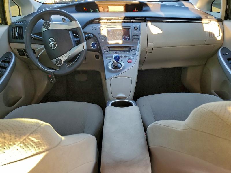 Photo 8 from auction – 2014 TOYOTA PRIUS with VIN JTDKN3DU2E1771974