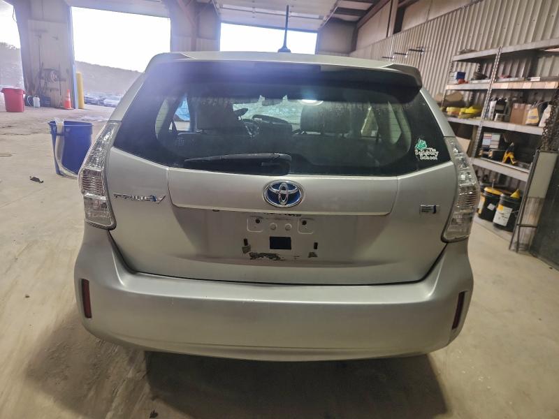 Photo 6 from auction – 2012 TOYOTA PRIUS V with VIN JTDZN3EU5C3055763