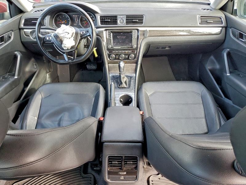 Photo 8 from auction – 2016 VOLKSWAGEN PASSAT with VIN 1VWBT7A39GC016043
