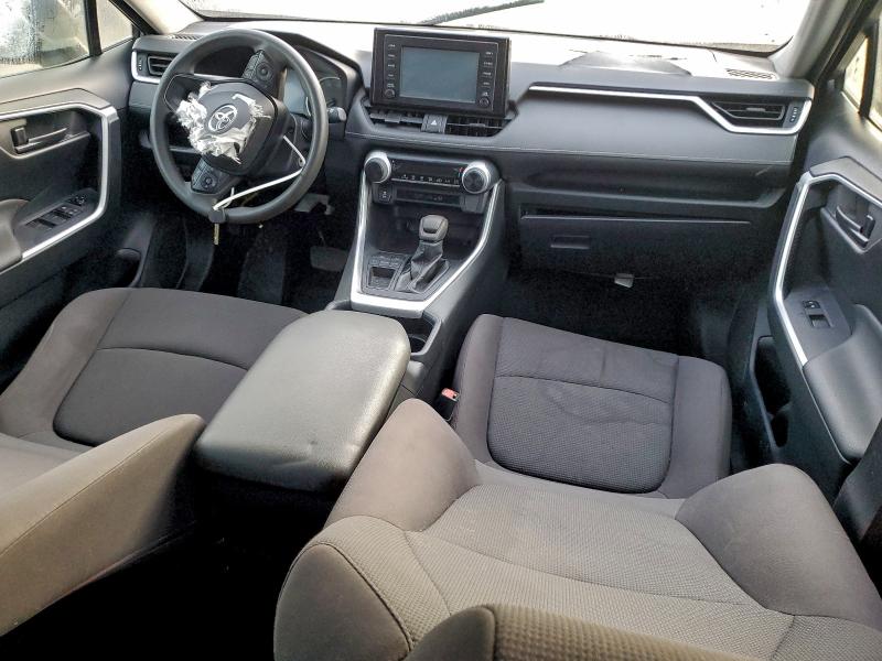 Photo 8 from auction – 2019 TOYOTA RAV4 with VIN JTMH1RFV2KD021578