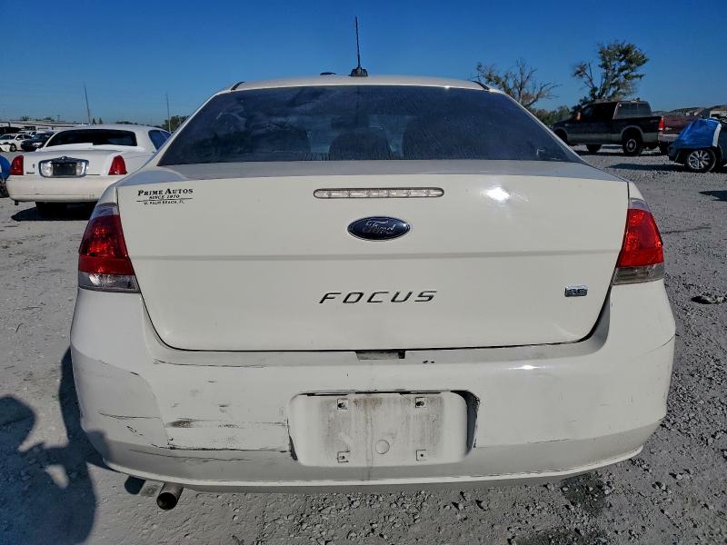 Photo 6 from auction – 2011 FORD FOCUS SE with VIN 1FAHP3FN8BW105264