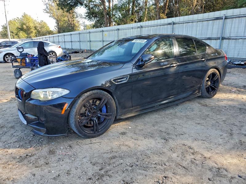 BMW M5 2013 with VIN WBSFV9C53DC773033 - Photo from auction