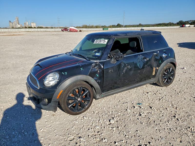 MINI COOPER S 2013 with VIN WMWSV3C50DT392109 - Photo from auction