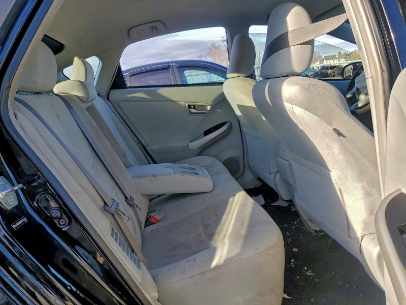 Photo 10 from auction – 2012 TOYOTA PRIUS with VIN JTDKN3DUXC5453624