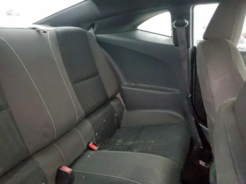 Photo 10 from auction – 2015 CHEVROLET CAMARO LS with VIN 2G1FB1E35F9164459