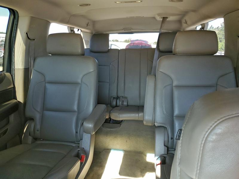 Photo 10 from auction – 2015 CHEVROLET SUBURBAN C with VIN 1GNSCJKC0FR600929