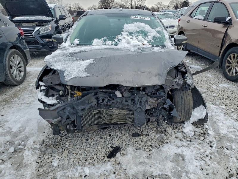Photo 5 from auction – 2014 FORD FOCUS with VIN 1FADP3J27EL329935