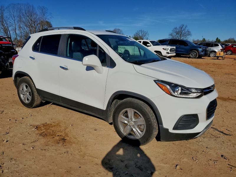 Photo 4 from auction – 2018 CHEVROLET TRAX 1LT with VIN KL7CJLSB9JB727344