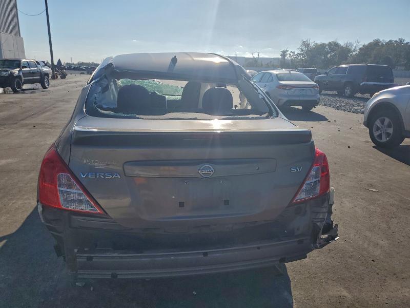 Photo 6 from auction – 2017 NISSAN VERSA S with VIN 3N1CN7AP1HK464506