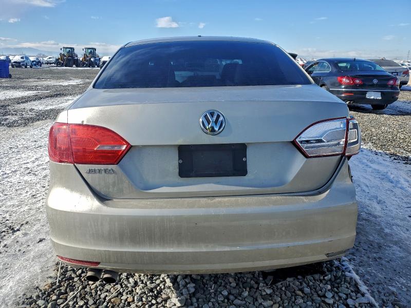 Photo 6 from auction – 2013 VOLKSWAGEN JETTA BASE with VIN 3VW2K7AJ3DM270407