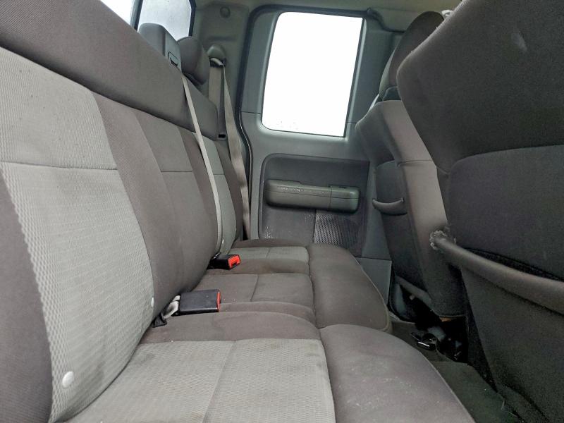 Photo 10 from auction – 2005 FORD F150 with VIN 1FTPX14525FB73982