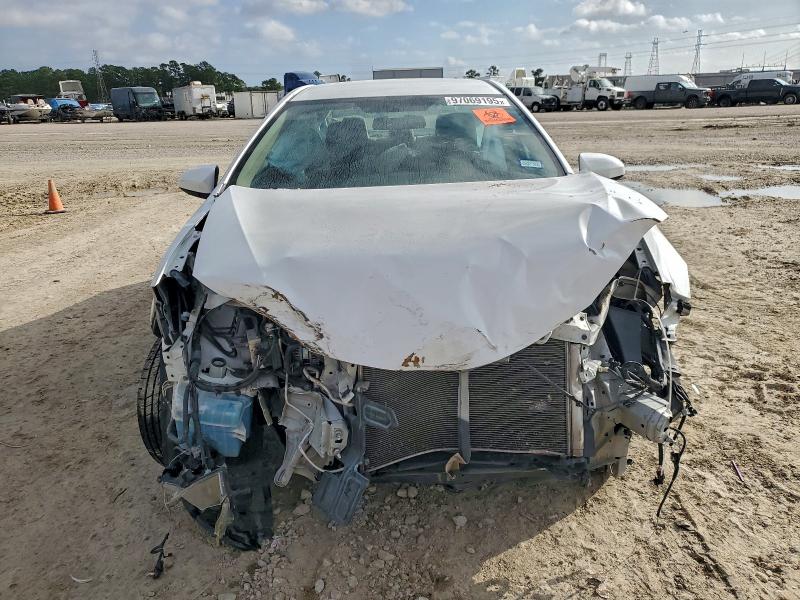 Foto 5 de la subasta – 2015 TOYOTA COROLLA L con VIN 5YFBURHE4FP200735