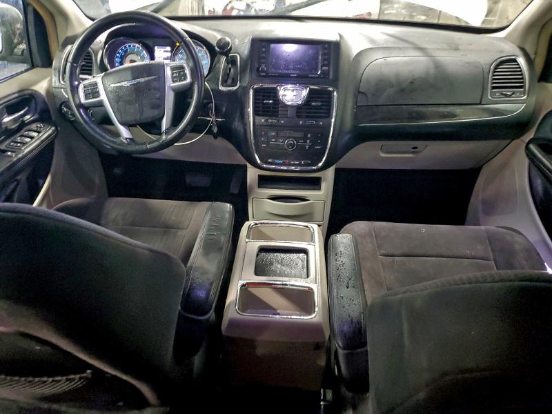 Foto 8 de la subasta – 2011 CHRYSLER TOWN & COU con VIN 2A4RR5DG2BR694548