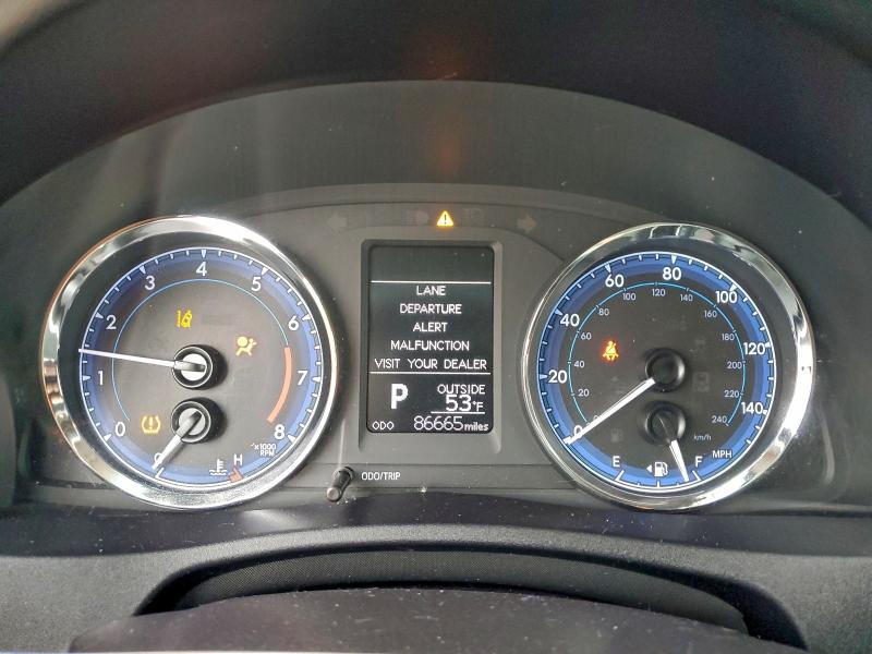 Photo 9 from auction – 2018 TOYOTA COROLLA L with VIN 2T1BURHE8JC092547