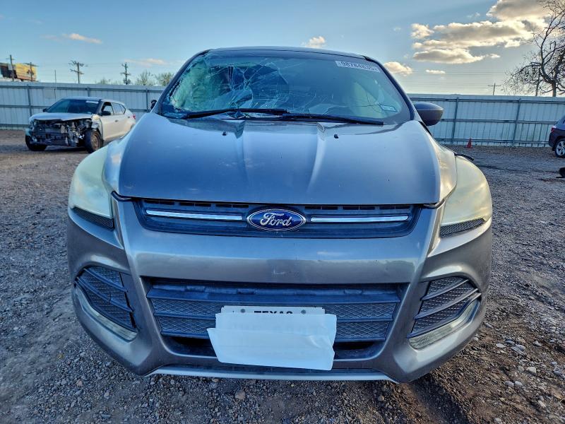 صورة رقم 5 من المزاد - 2014 FORD ESCAPE SE مع VIN 1FMCU0GX4EUE50153