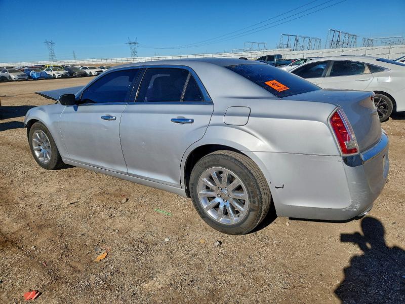 Photo 2 from auction – 2012 CHRYSLER 300C with VIN 2C3CCAET1CH249795