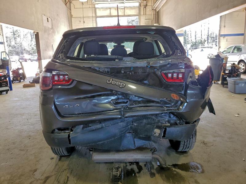 Photo 6 from auction – 2019 JEEP COMPASS SP with VIN 3C4NJDAB6KT640195