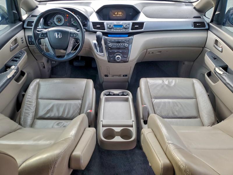 Photo 8 from auction – 2011 HONDA ODYSSEY TO with VIN 5FNRL5H96BB077409