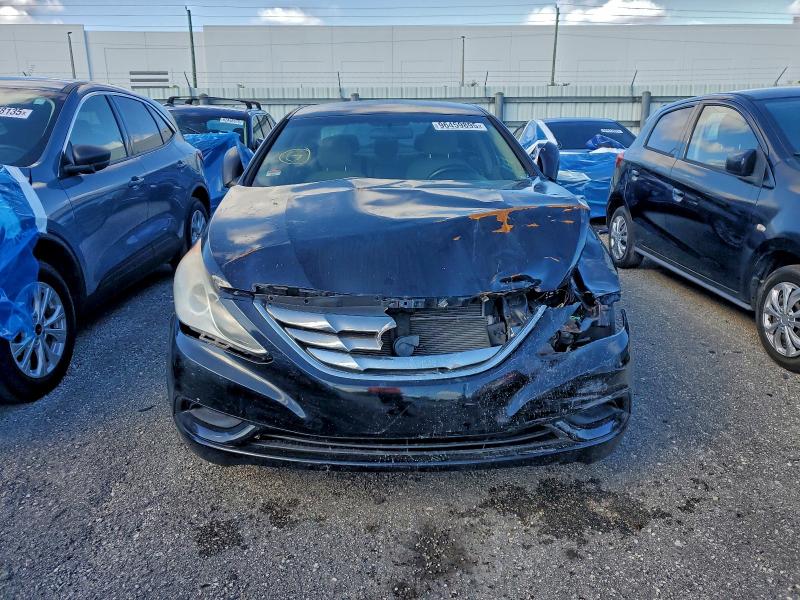 Photo 5 from auction – 2011 HYUNDAI SONATA GLS with VIN 5NPEB4AC2BH163478