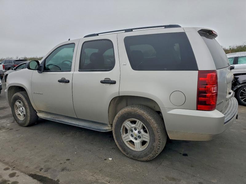 Photo 2 from auction – 2008 CHEVROLET TAHOE C150 with VIN 1GNFC13C48R101392