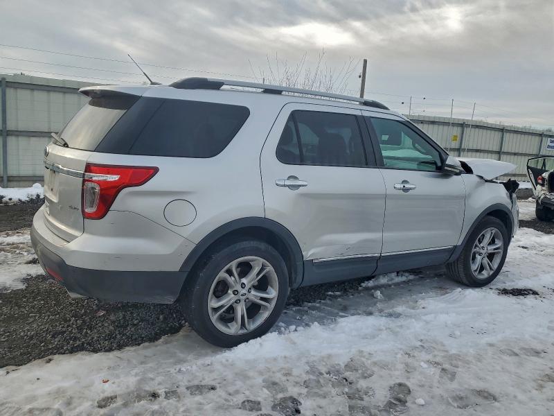 Photo 3 from auction – 2012 FORD EXPLORER L with VIN 1FMHK8F83CGA66249