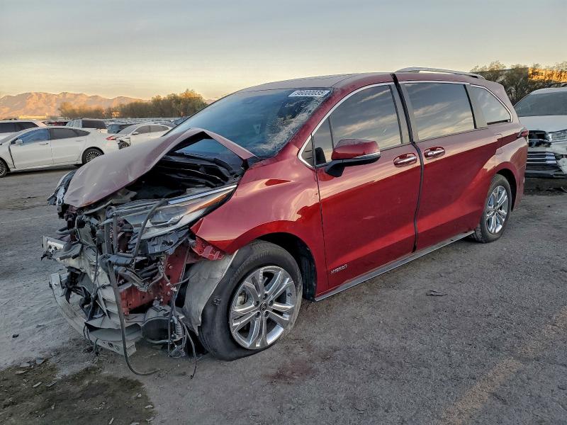 TOYOTA SIENNA LIM 2021 with VIN 5TDESKFC1MS037543 - Photo from auction