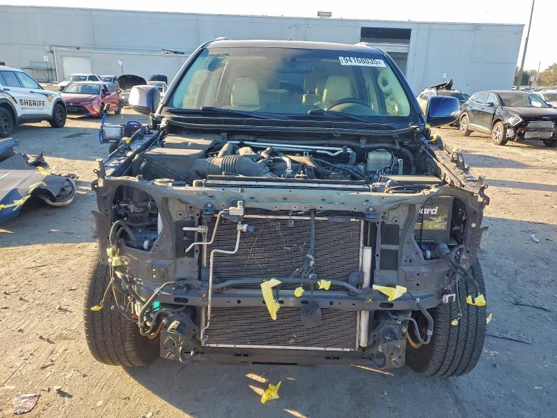 Photo 5 from auction – 2019 LEXUS GX 460 with VIN JTJBM7FX8K5226607