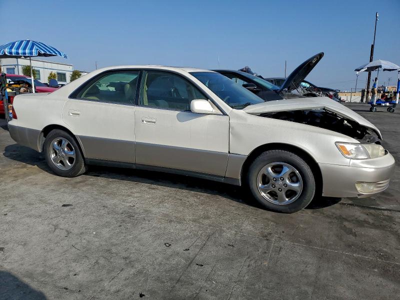 Photo 4 from auction – 1998 LEXUS ES with VIN JT8BF28G0W0128685