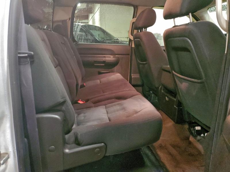 Photo 10 from auction – 2011 GMC SIERRA K15 with VIN 3GTP2VE34BG269948