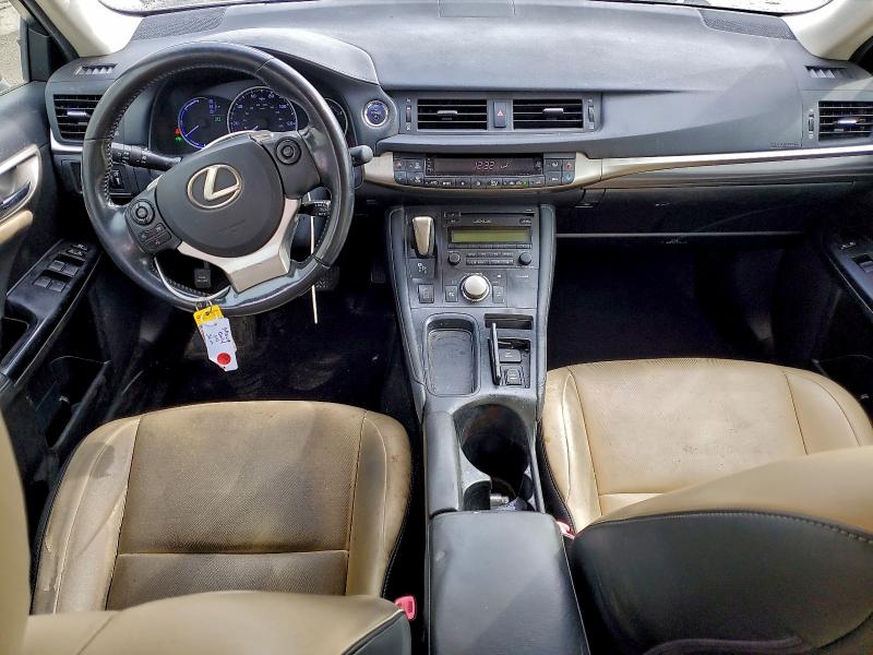 Фото 8 с аукциона – 2015 LEXUS CT 200 с VIN JTHKD5BHXF2212591