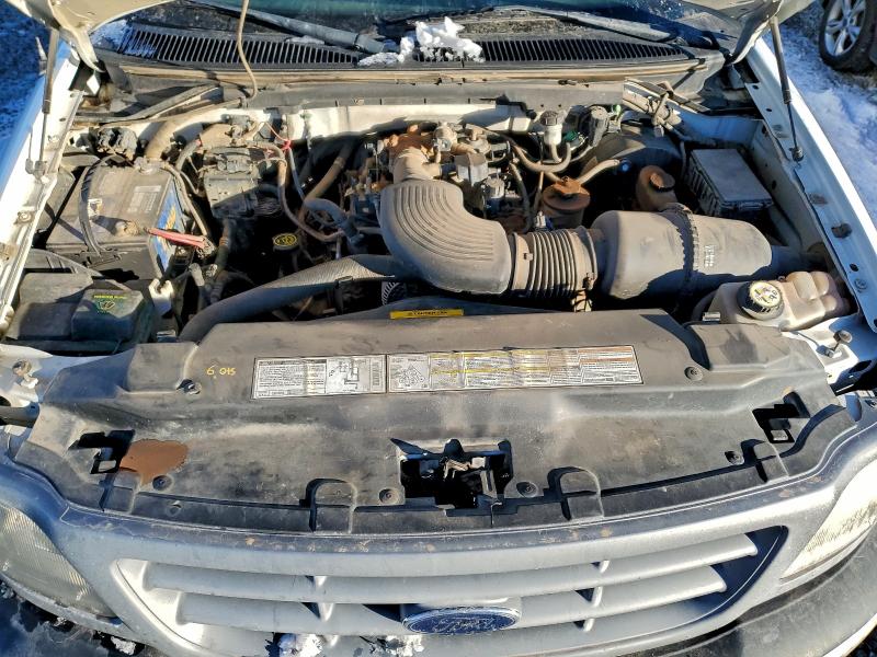 Photo 11 from auction – 2000 FORD F150 with VIN 1FTRX18W8YNB75984